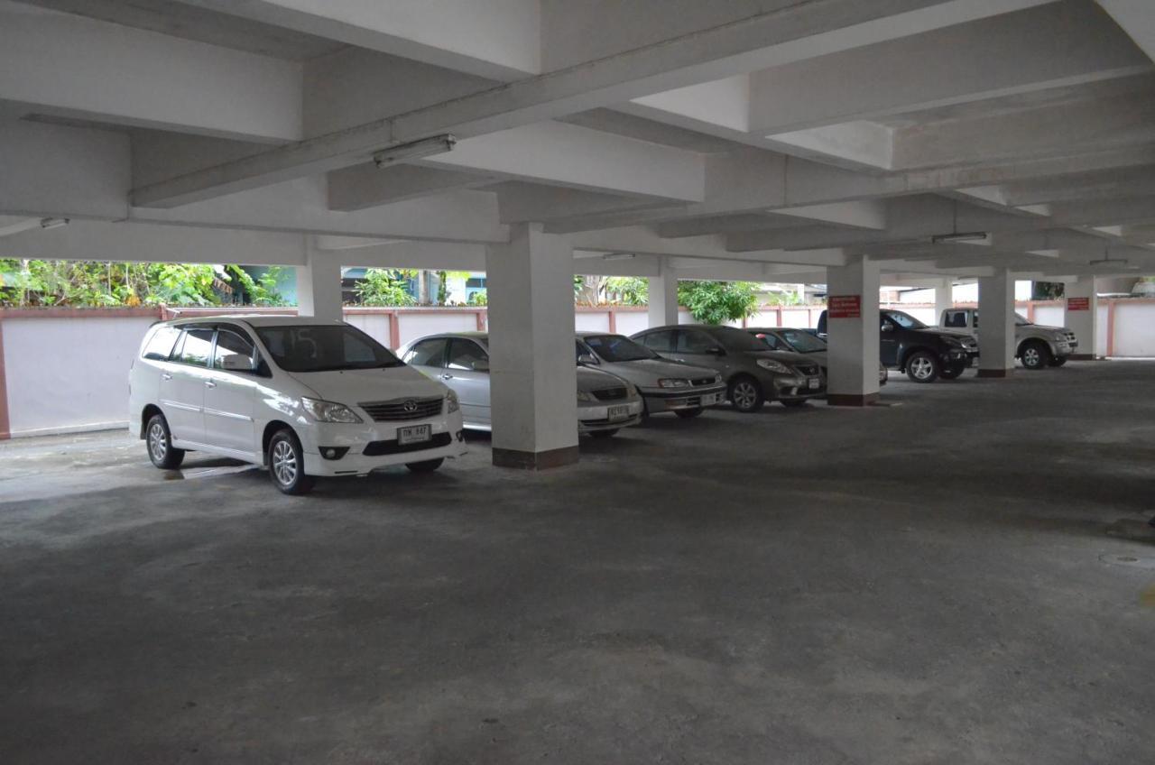 Premier Hotel Nakhon Si Thammarat Exterior foto